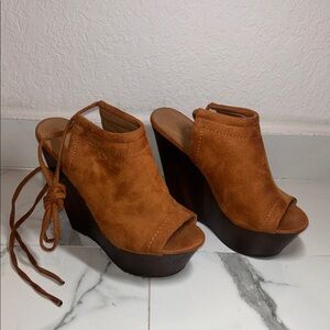 Wild Diva Tan Suede Open-Toe Platform Wedge Slingbacks